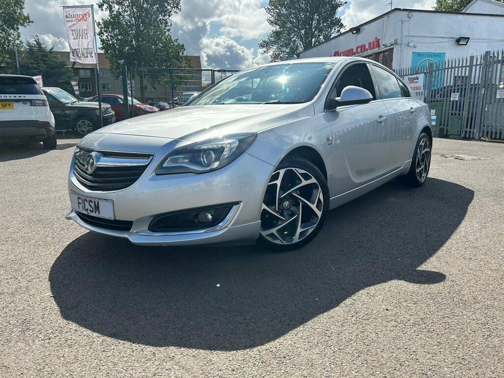 CarGurus Facebook ad