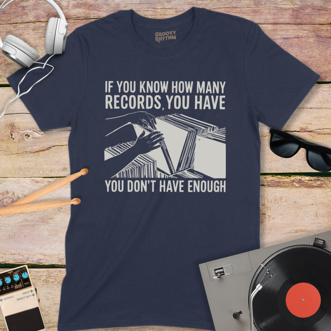 Groovy Rhythm Facebook ad: Hot Vintage T-Shirt Sale