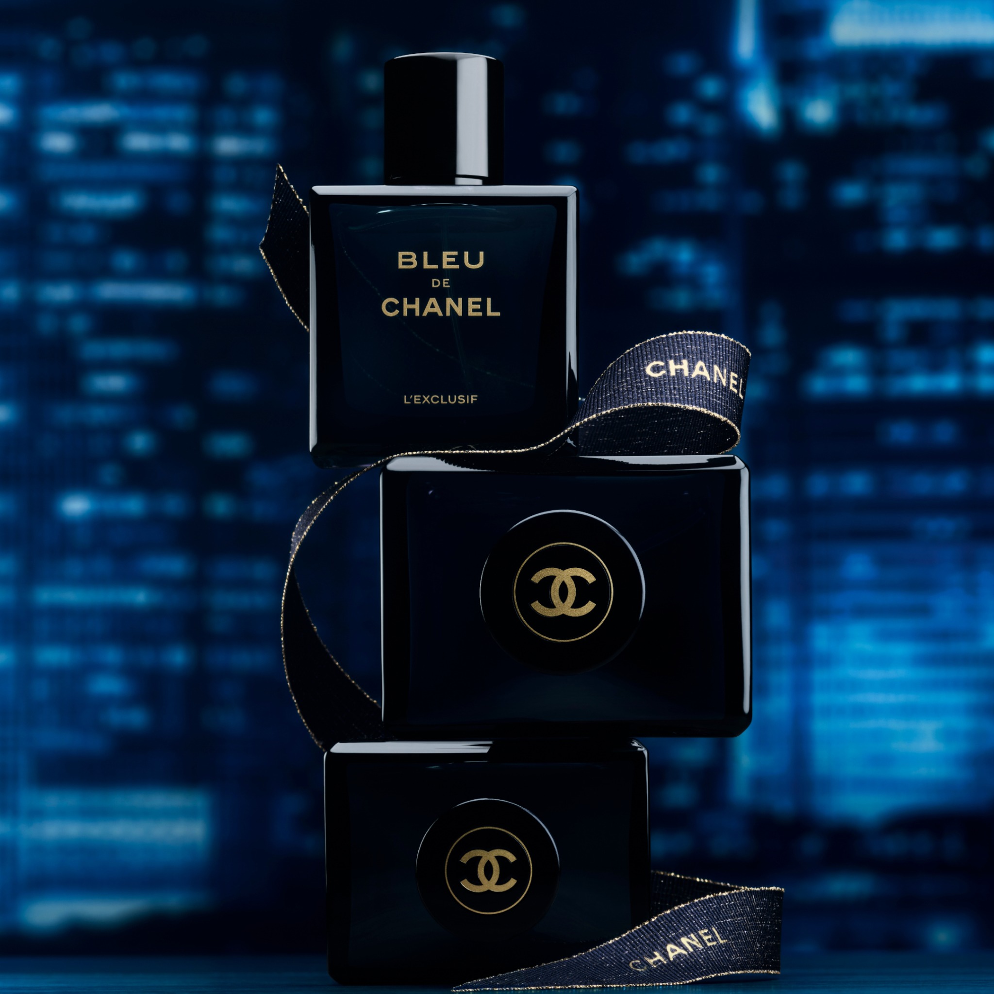 CHANEL Facebook ad