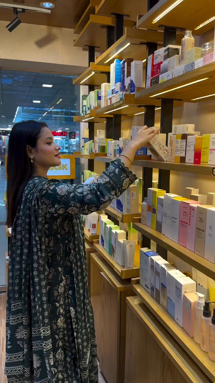 𝗞𝗼𝗿𝗲𝗮𝗻 𝗕𝗲𝗮𝘂𝘁𝘆 𝗖𝗹𝘂𝗯 Facebook ad: Korean Beauty Club, 100% Authentic Korean Skincare Products
