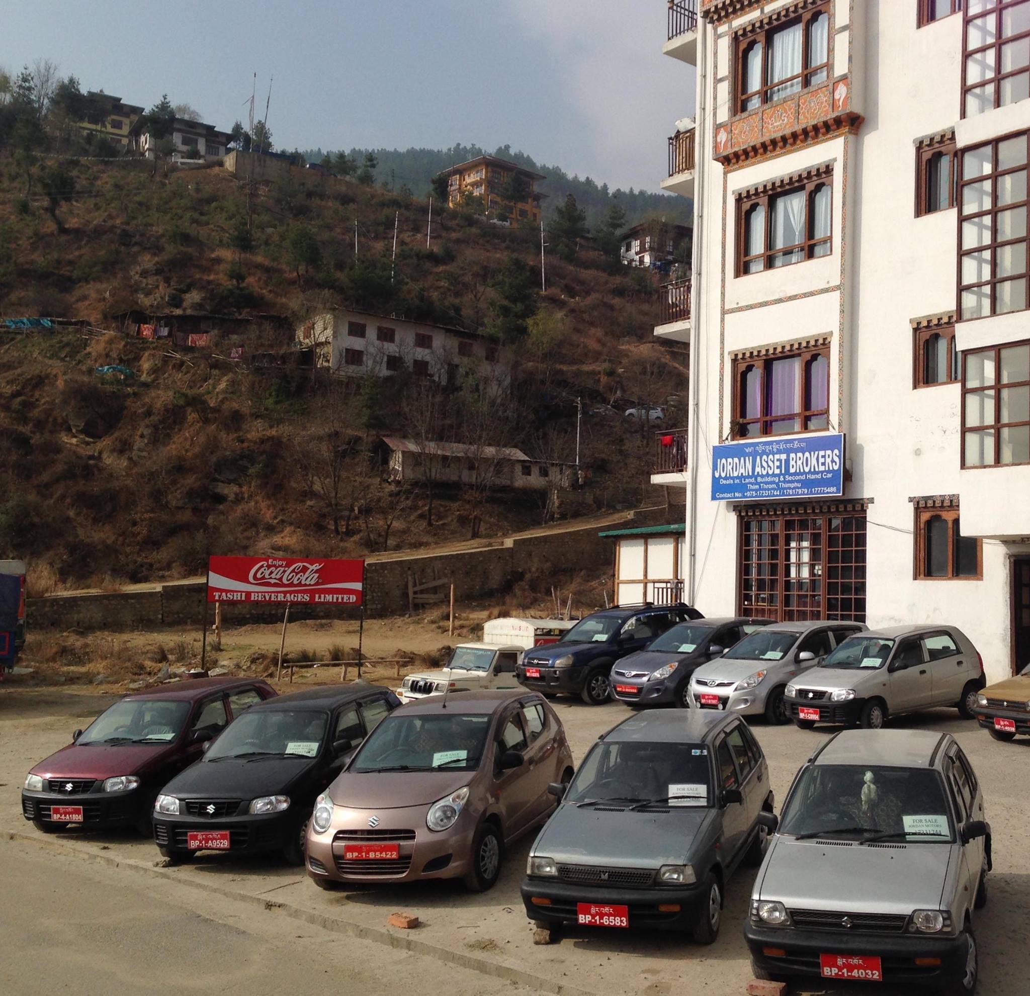 Jordan asset brokerage Facebook ad: Deals in land, building and second hand cars