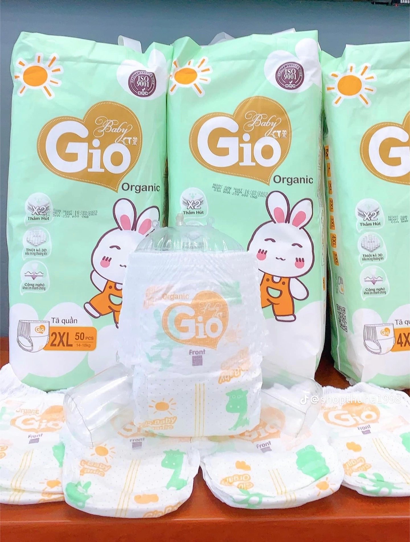 Shop Bỉm Linh Đan Facebook ad: Siêu Hót với mẫu bỉm