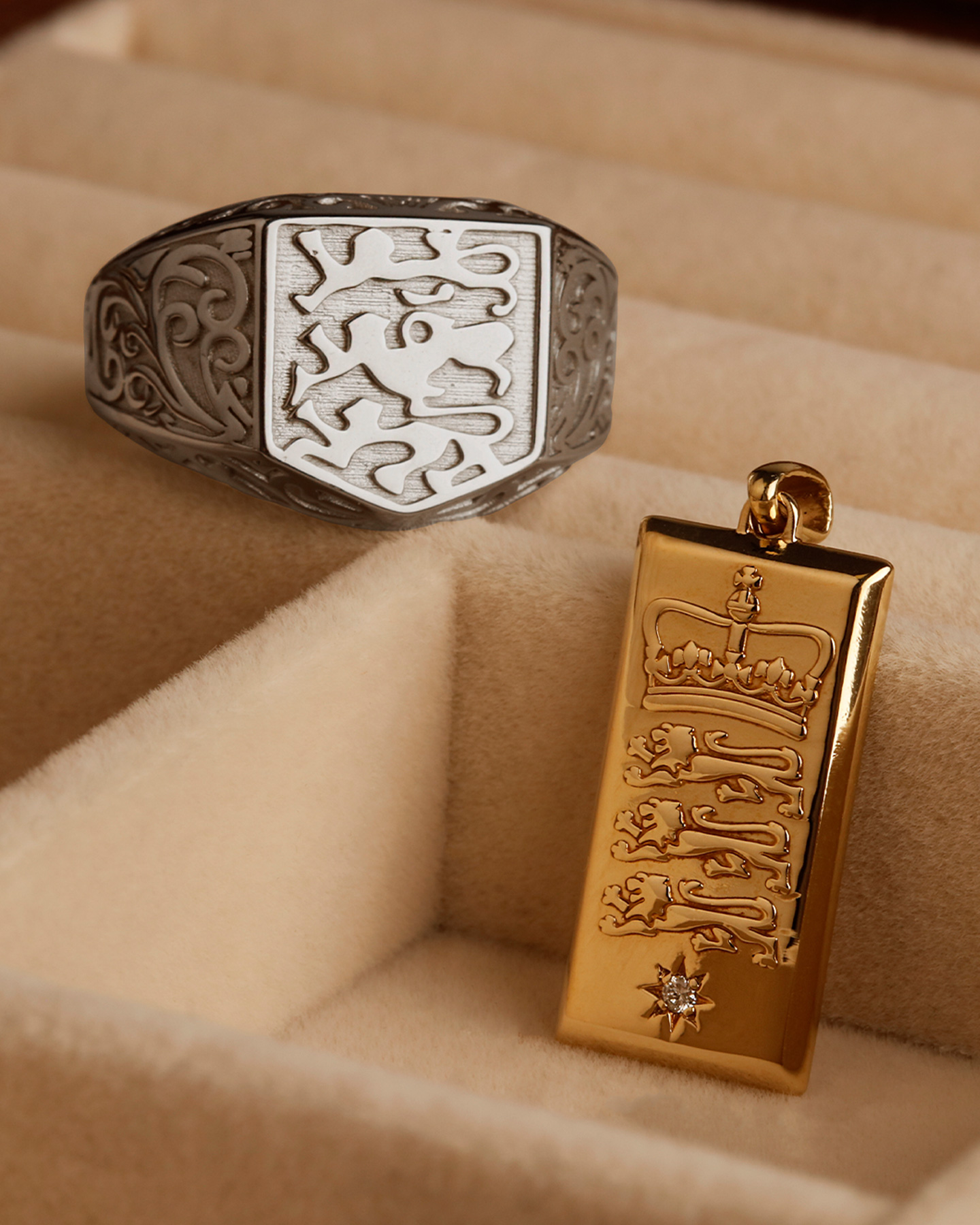 William May Jewellers Facebook ad