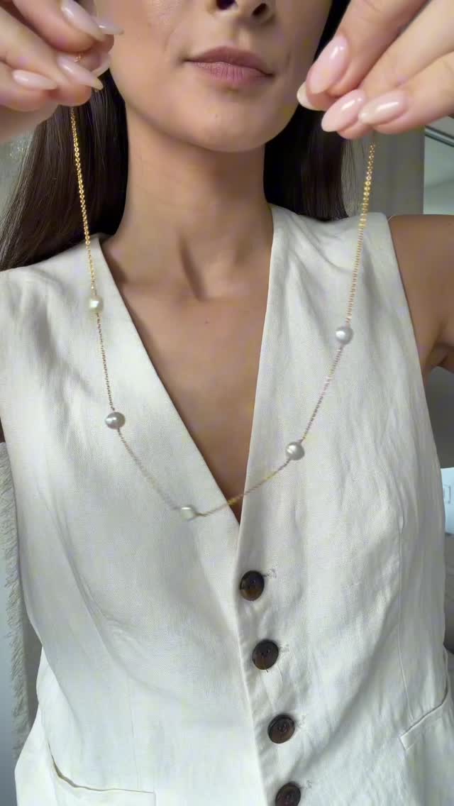 Mollie Manning Kent Blogger Facebook ad: Your everyday stack just found its hero pieces…