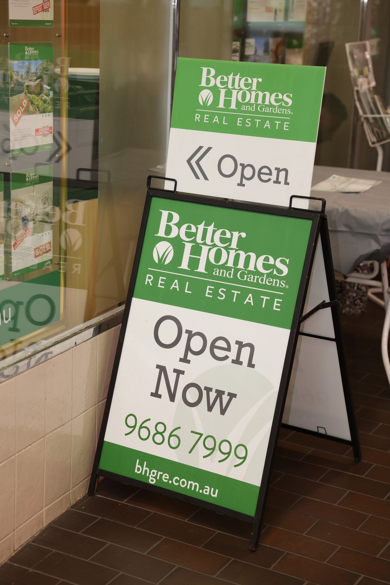 Better Homes & Gardens Luxury Living Facebook ad: Baulkham Hills Market Is Moving