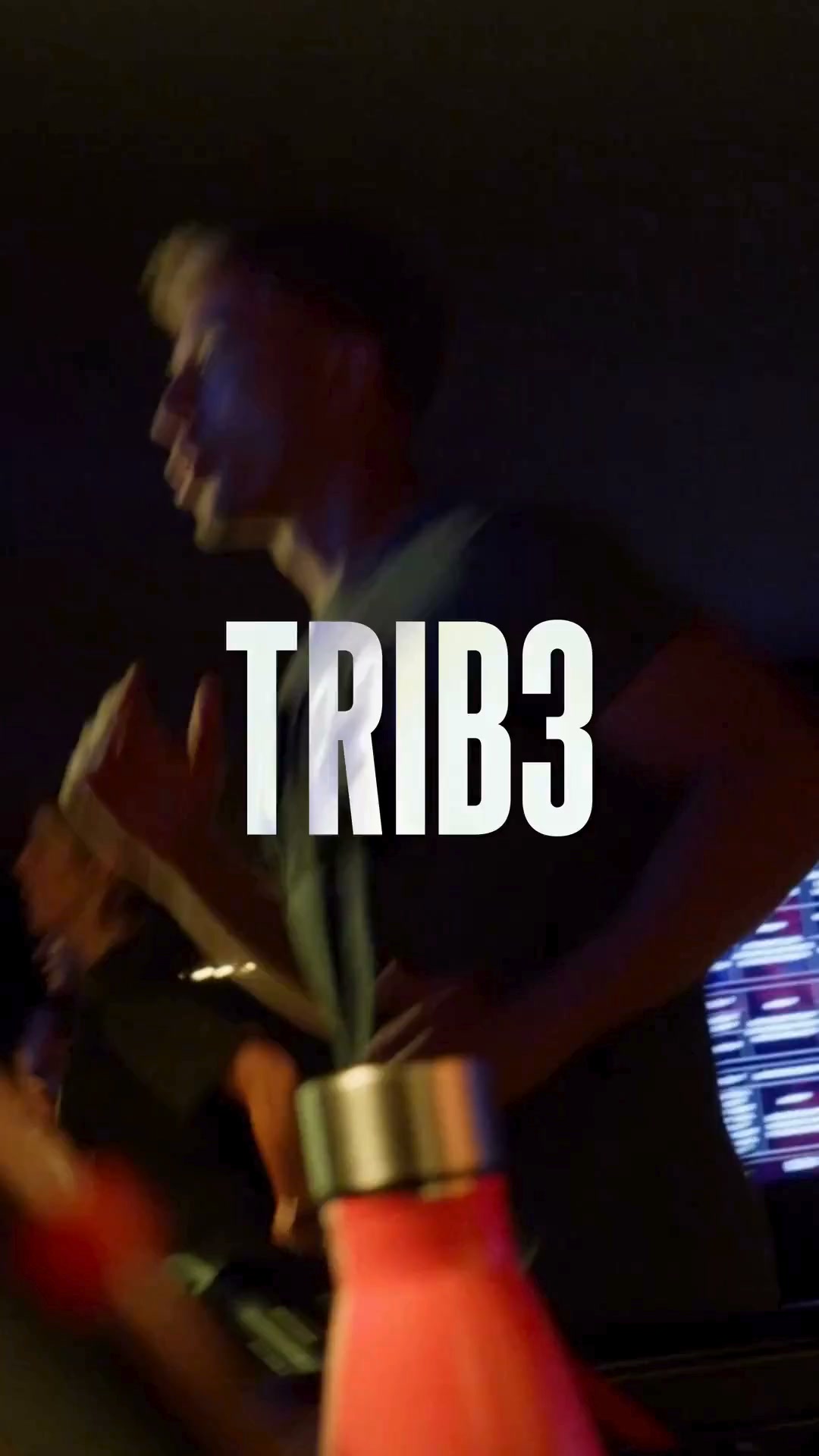TRIB3 Middenweg Facebook ad: Intro Offer deal