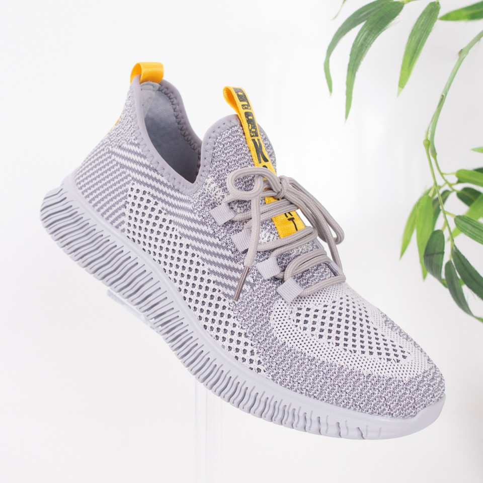 Modlet.ro Facebook ad: Colectiile noi de PANTOFI SPORT sunt de nelipsit…