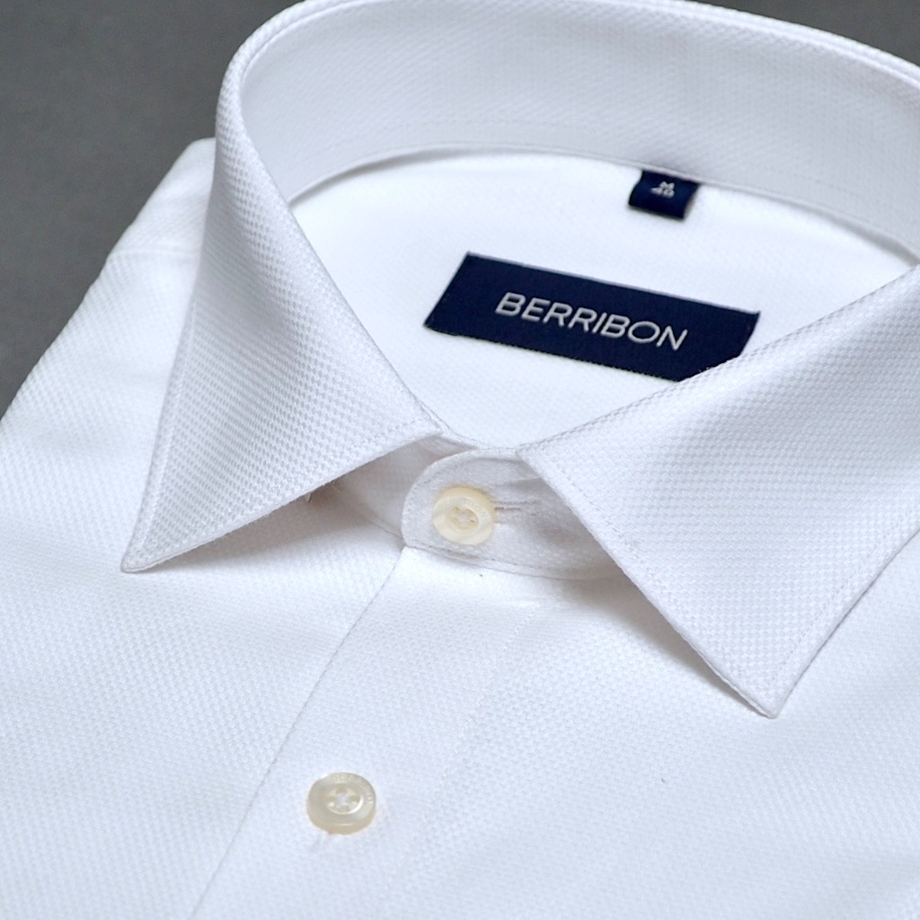 Berribon Facebook ad: Formal Collection