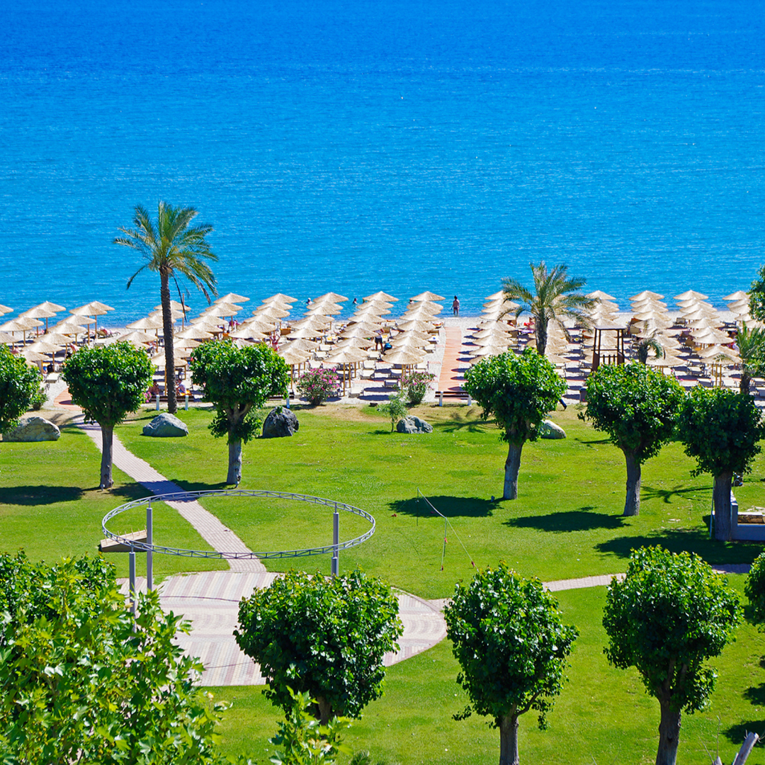 Cronwell Platamon Resort Facebook ad from Jun 4, 2026