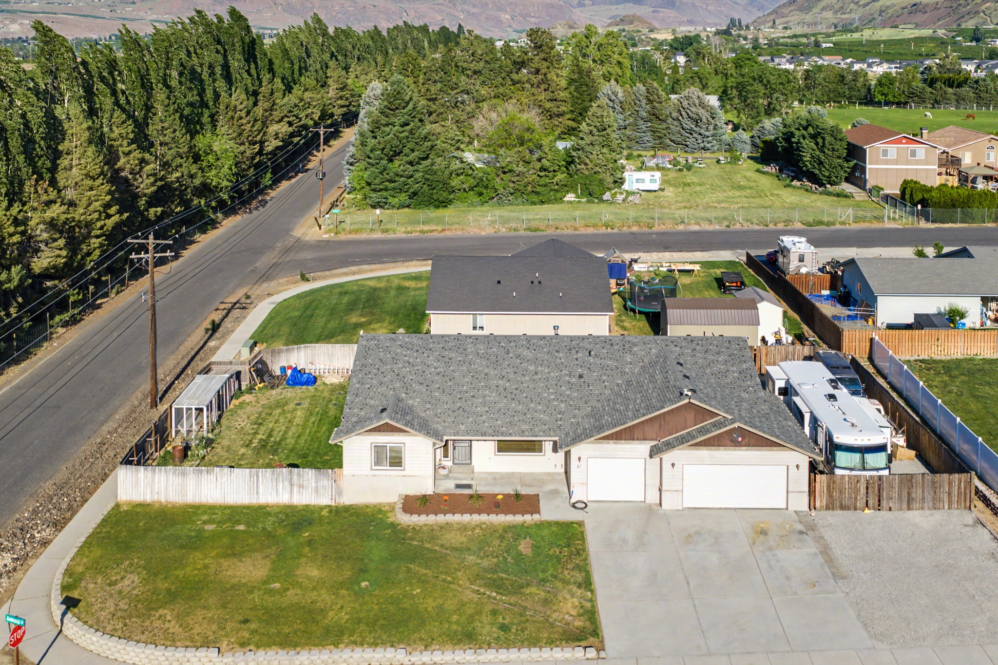 Evan Brown, LPT Realty LLC Facebook ad: PRE-INSPECTED & MOVE-IN READY!