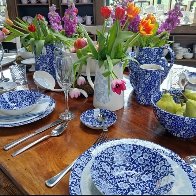 Lindt Trading Facebook ad: Beautifully handcrafted, high quality English tableware…