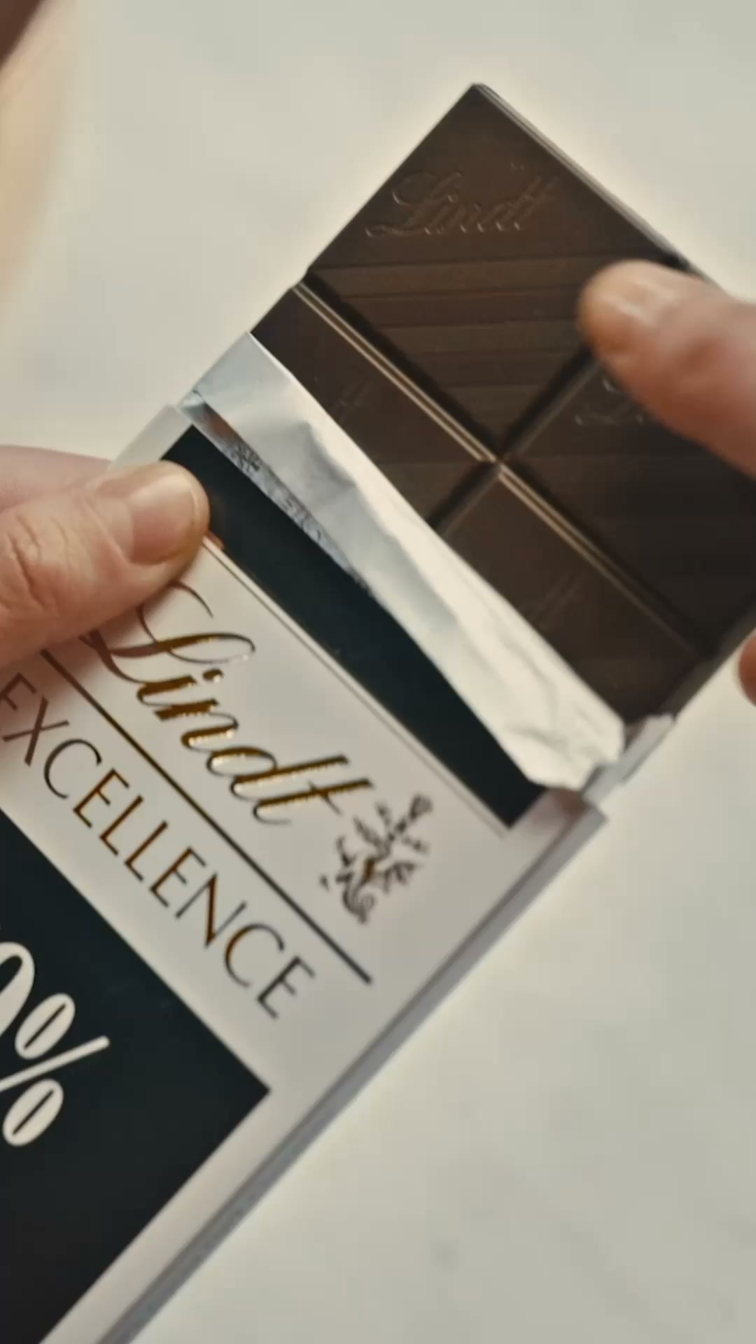 Lindt Facebook ad: Discover Lindt EXCELLENCE