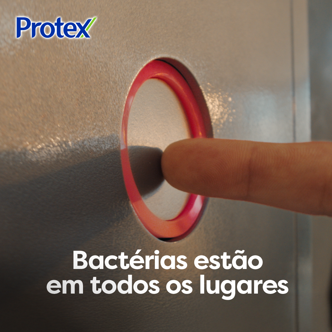 Protex Brasil Facebook ad: Fique protegido contra as bactérias ao seu redor…
