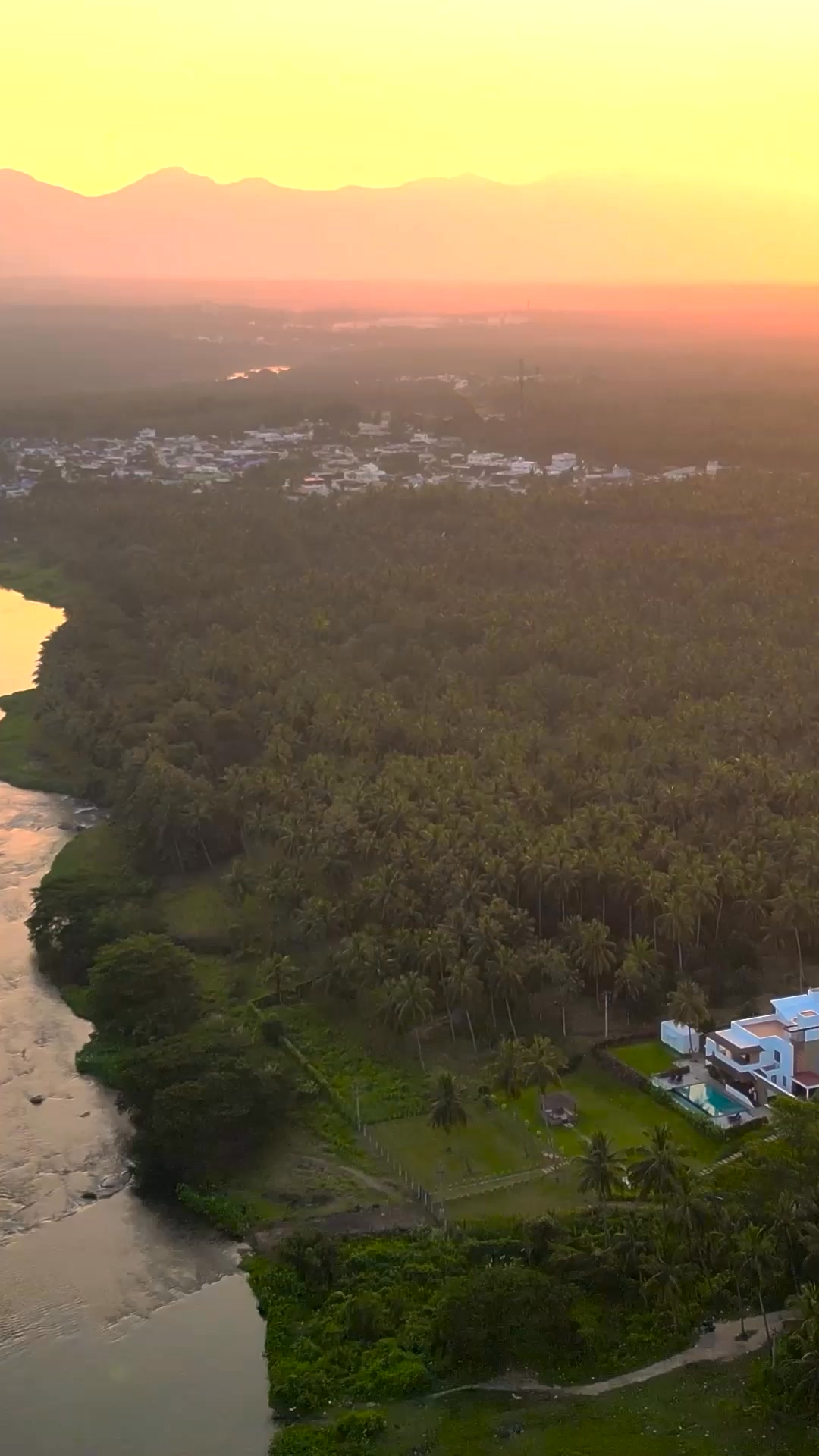 CGH Earth Saha Facebook ad: Countryside calm at Pollachi River House