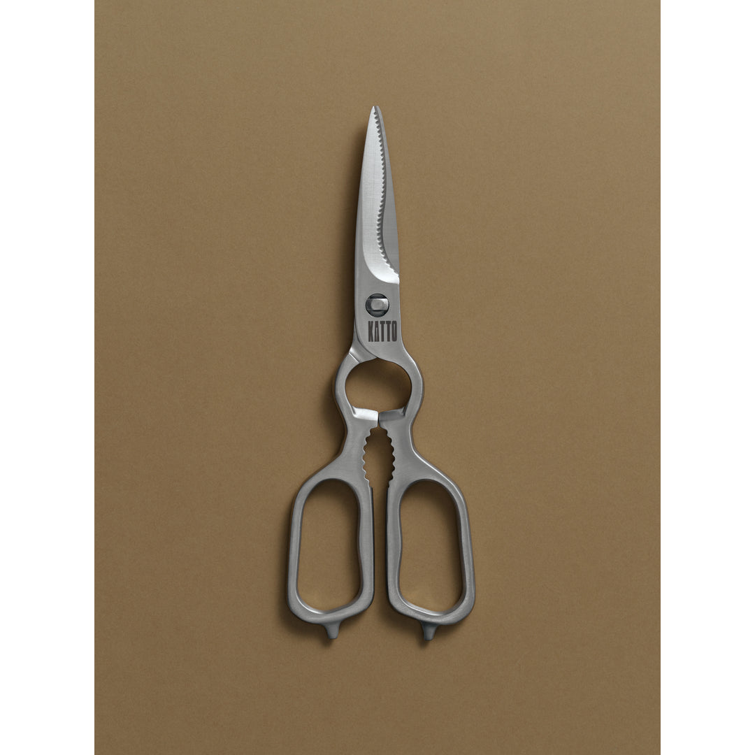 Katto Facebook ad: We craft exceptional knives from premium steel and…