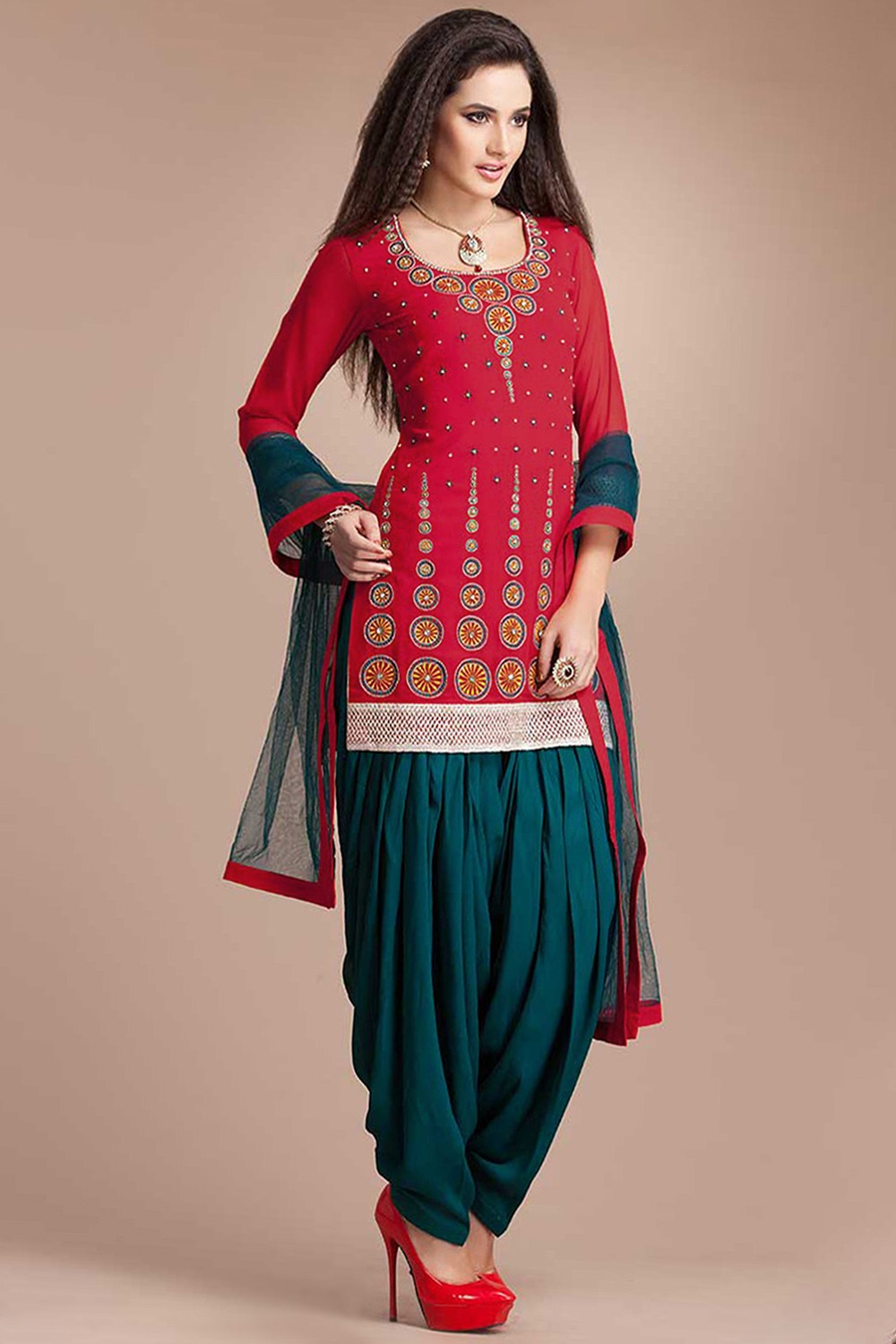 Andaaz Fashion Facebook ad