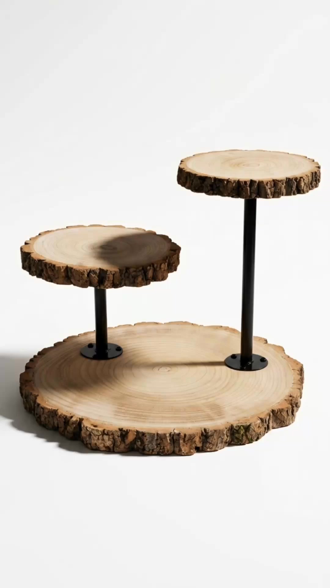 eFavormart Facebook ad: Elevate The Dessert Table