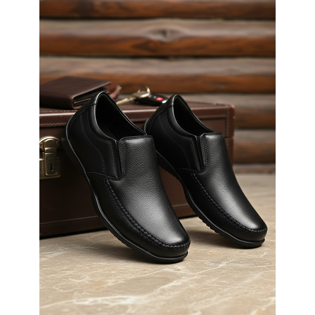 British Walkers Facebook ad: Luxurious detailing meets dynamic comfort-discover British…