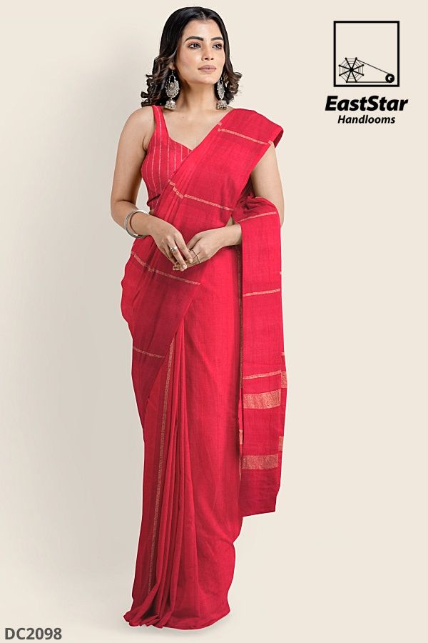 East Star Handlooms Facebook ad: Your Favorite Saree is Waiting!