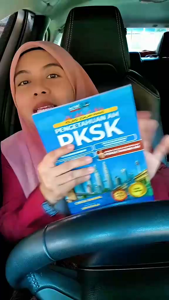 Fly High Education Centre Facebook ad: SOALAN POPULAR 2026/2027