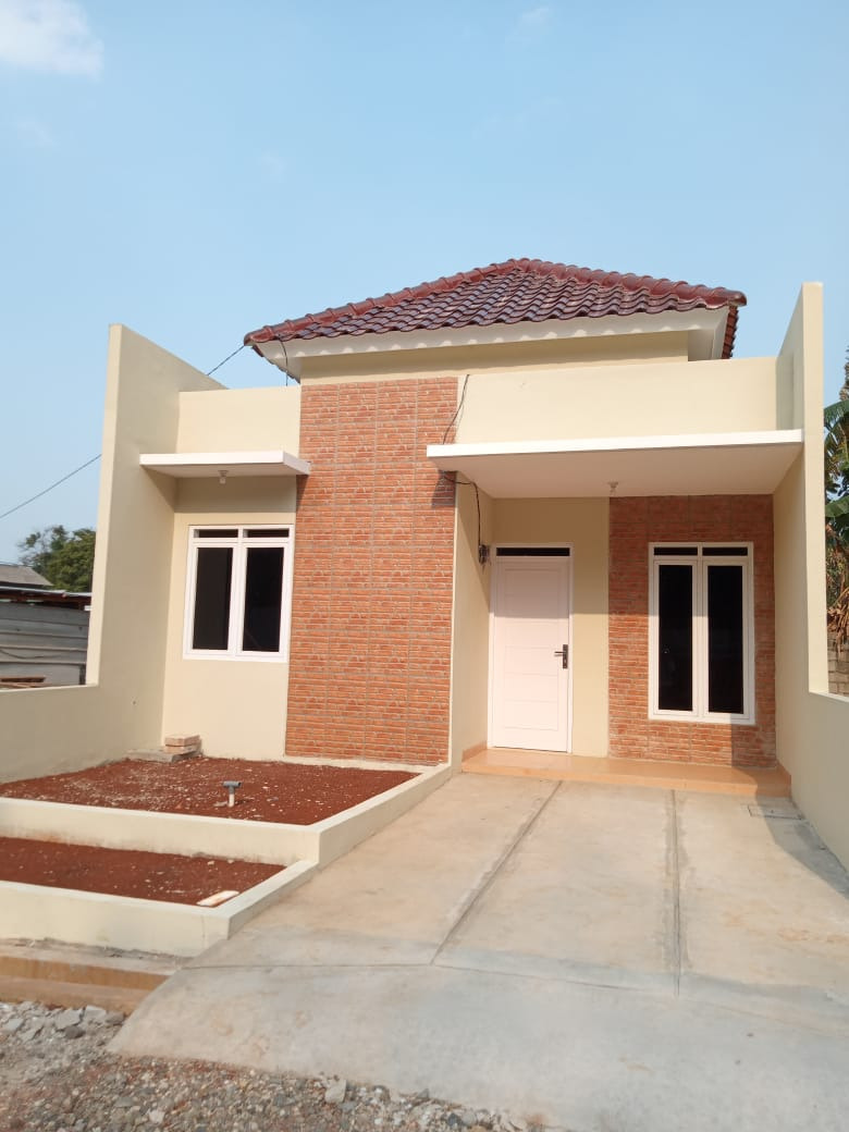 Purisetya Jatisari Facebook ad: Lokasi Strategis 100% bebas banjir! Bukan Rumah Subsidi!