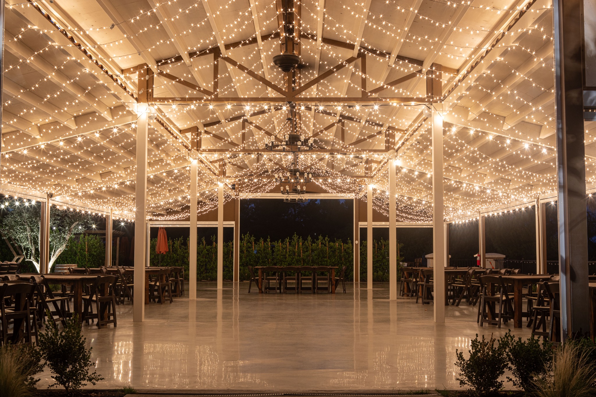 Hawk’s Pointe Facebook ad: All-Inclusive Temecula Wedding Venue