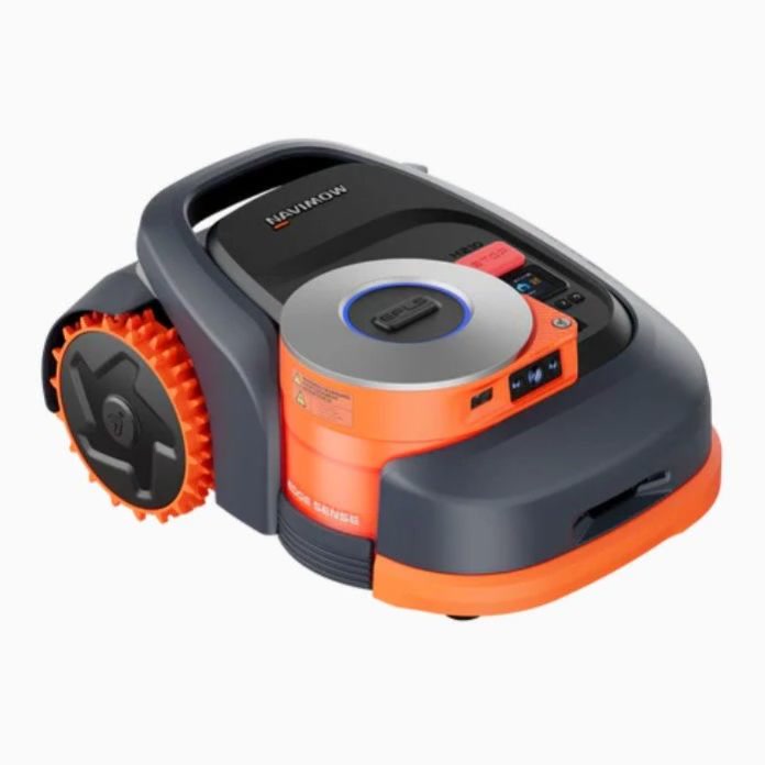 manorobotas.lt Facebook ad: SEGWAY Navimow