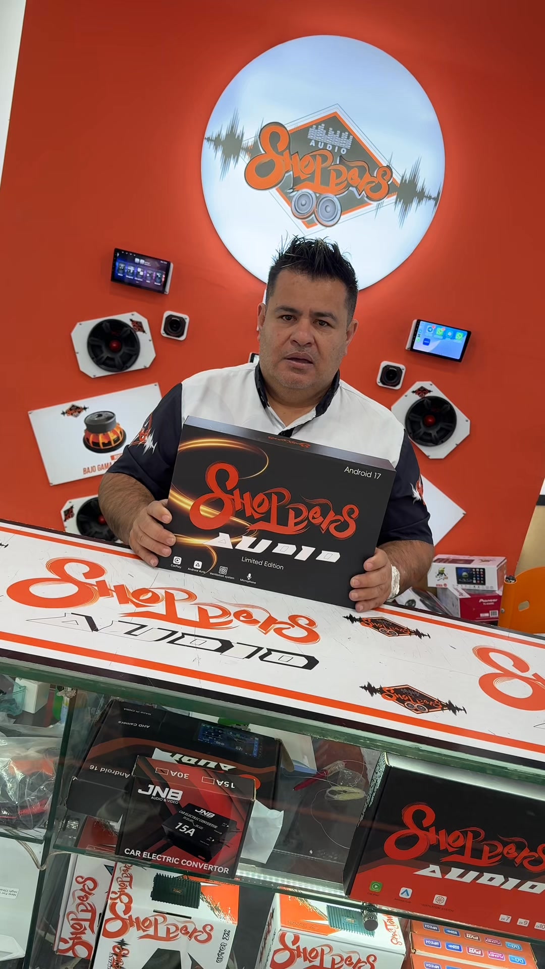ShopperSystem Facebook ad: +2500 Compras