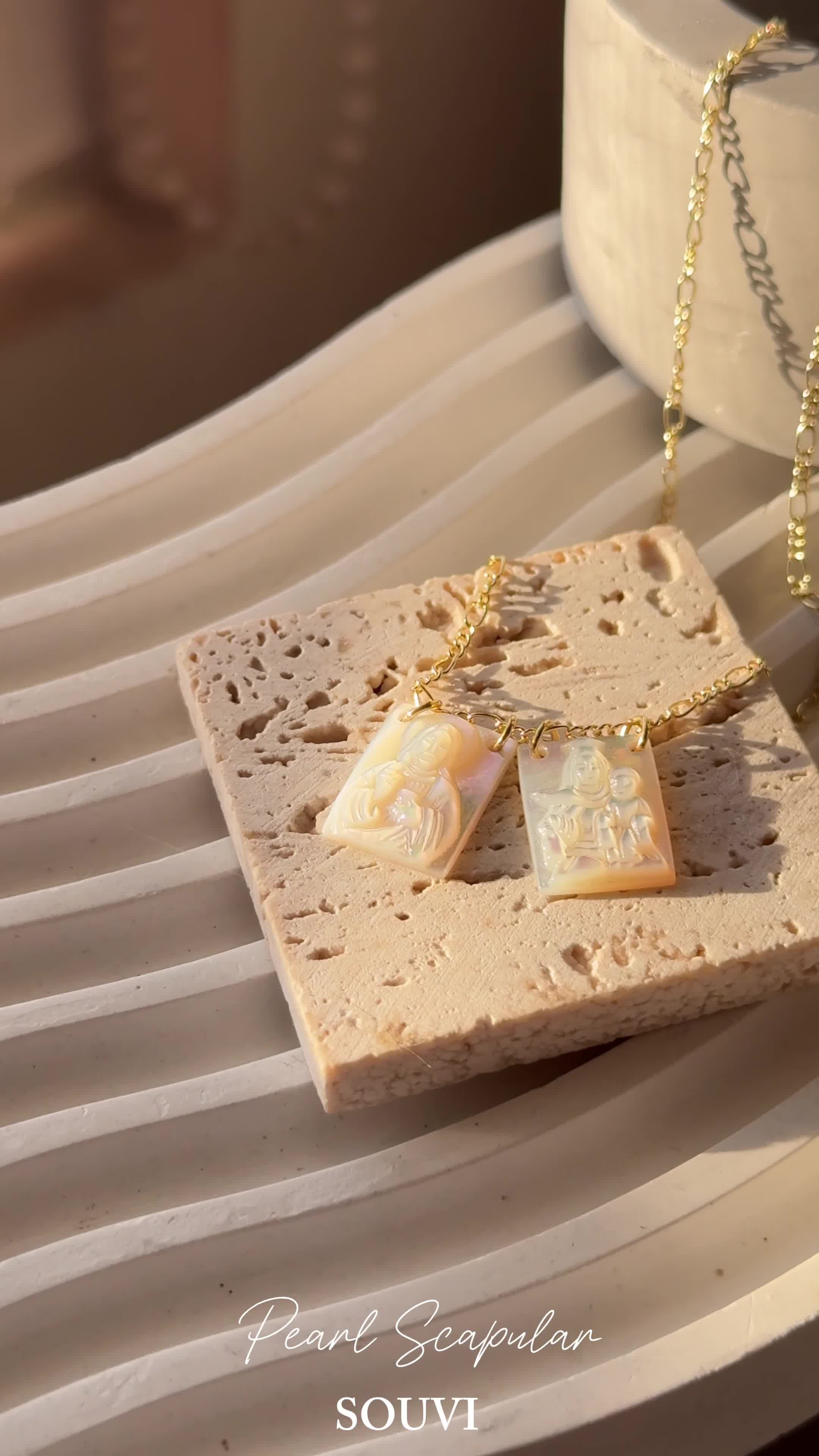 SOUVI Facebook ad: Pearl Scapular + FREE Bracelet