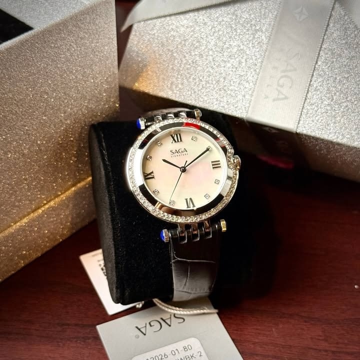 SU&CO Branded and Luxury watches 2 Facebook ad: မိန်းကလေးတိုင်းရဲ့ Elegant Look ကို မြှင့်တင်ပေးမယ့် SAGA…