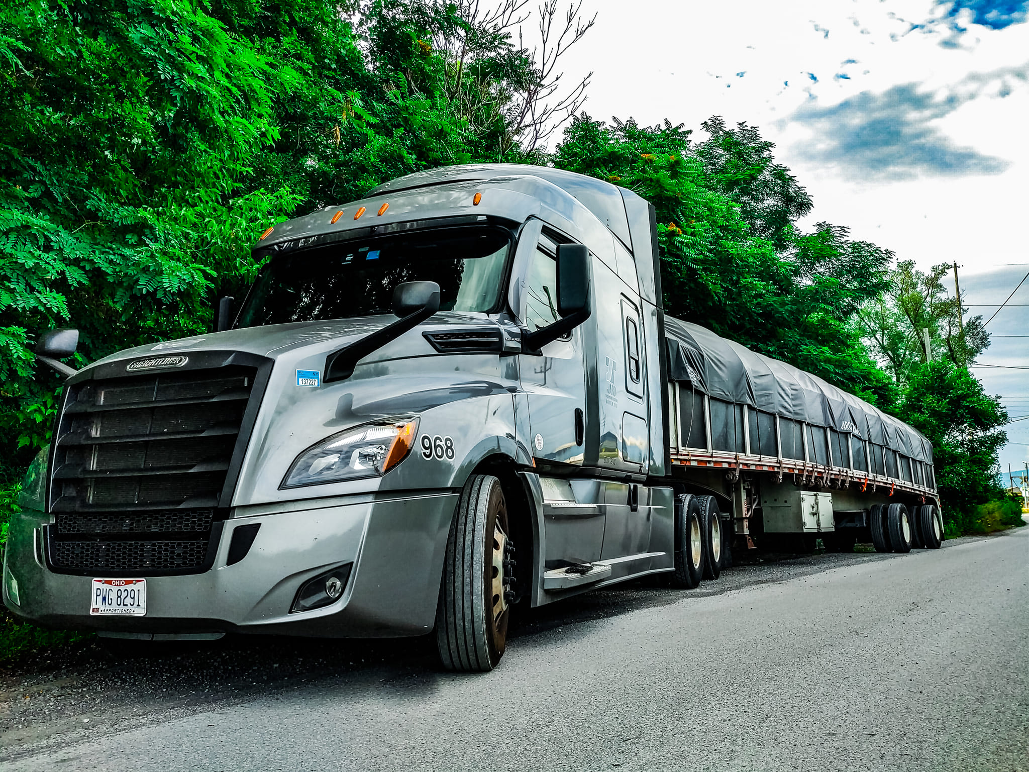 Jaro Transportation Services, Inc. Facebook ad