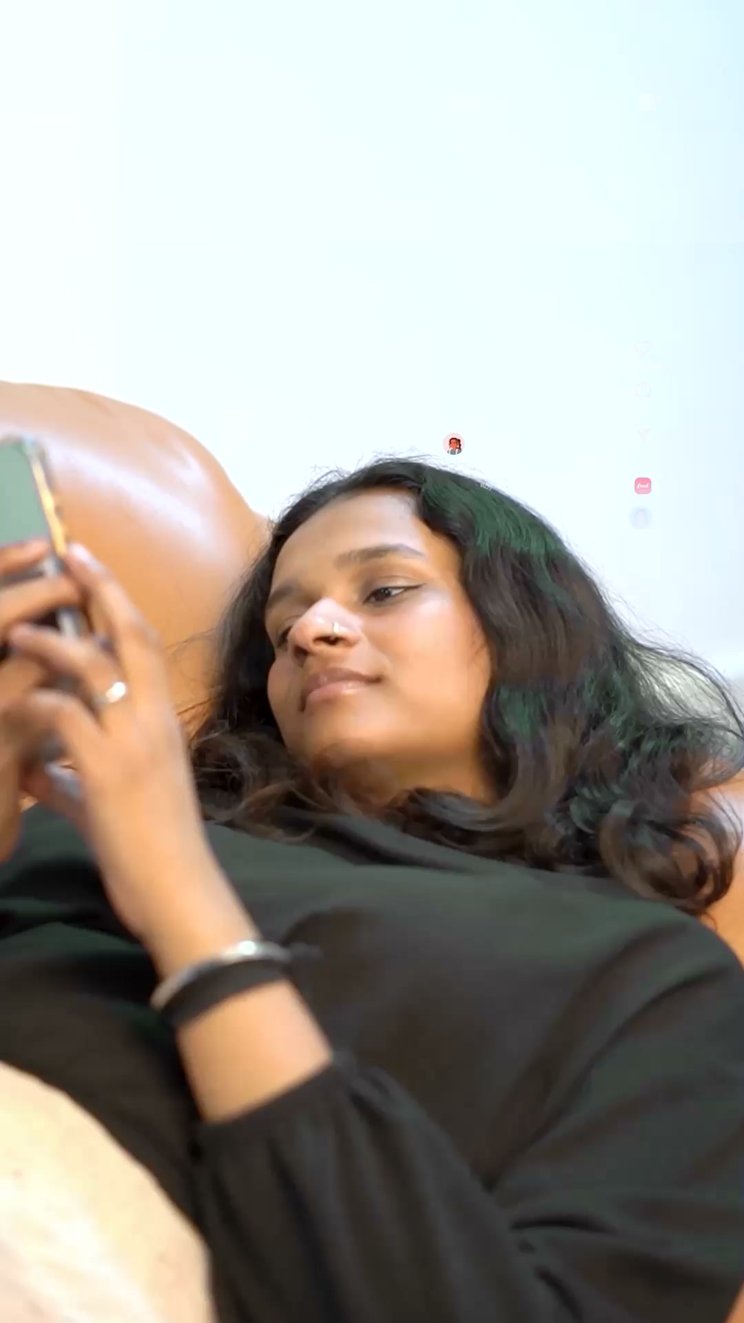 FRND App Facebook ad: Get First Free Call