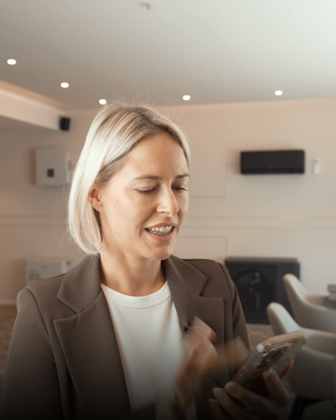 PEC - Professional Energy Consulting Facebook ad: Jetzt Angebot anfordern & sparen