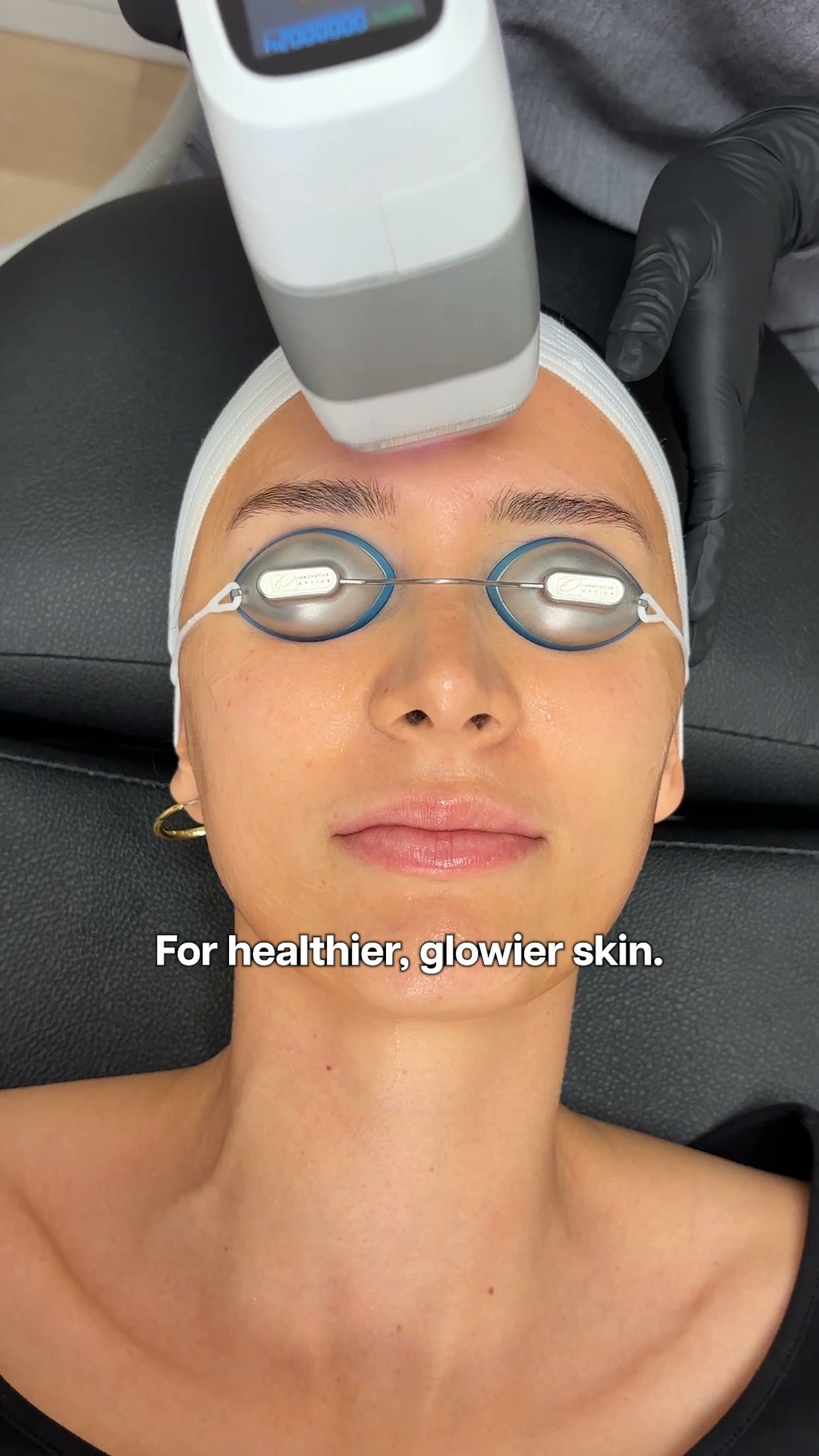 Skin Laundry Facebook ad: Your Glow-Up Awaits