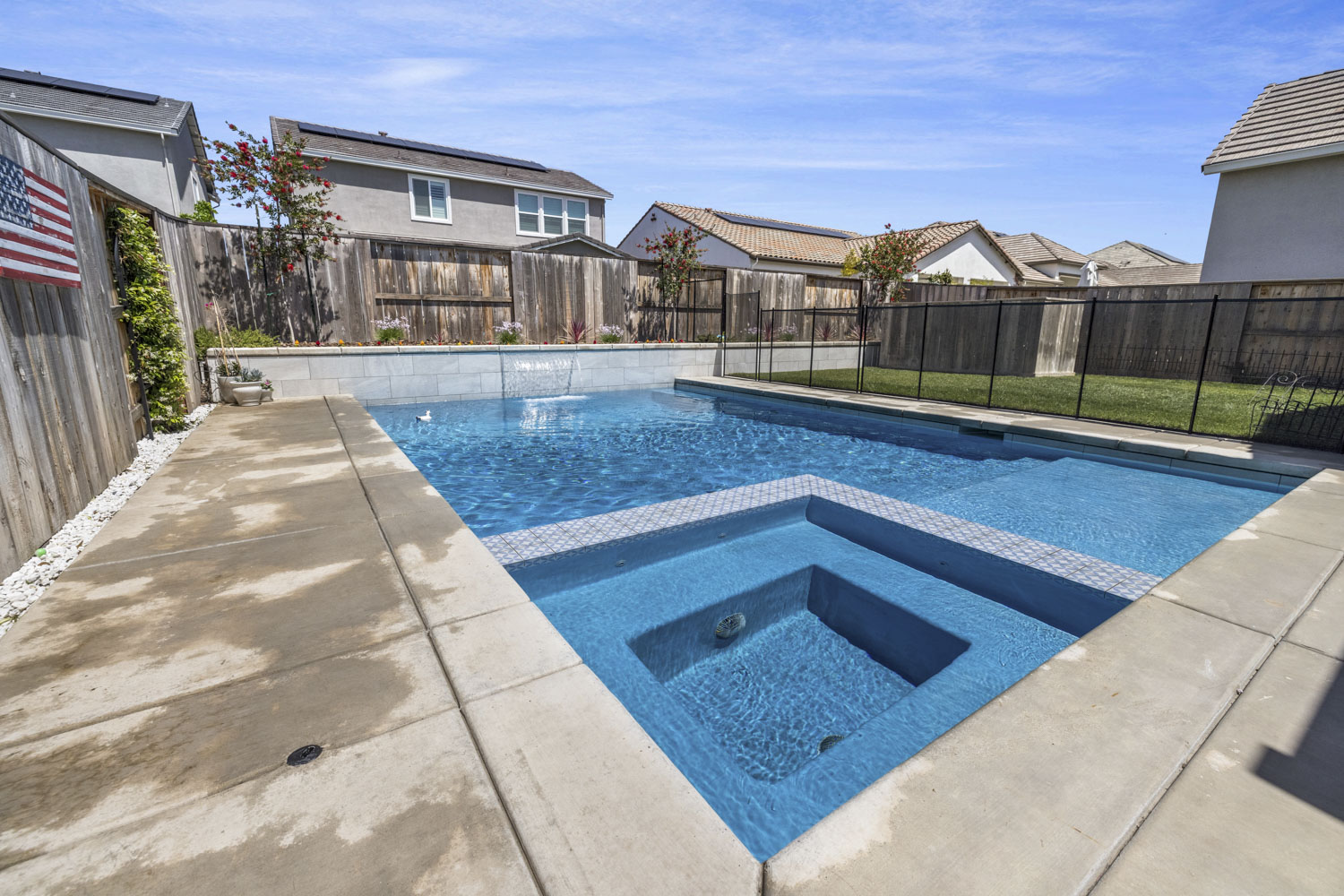 Family Time Pools Inc. Facebook ad