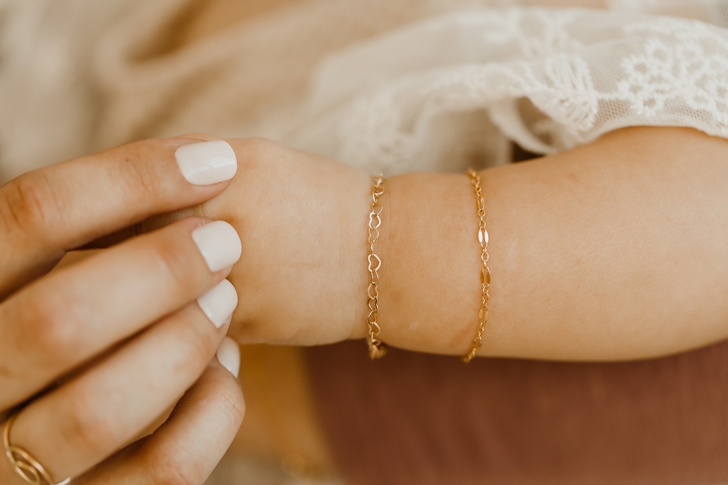 Reverie Threads Facebook ad