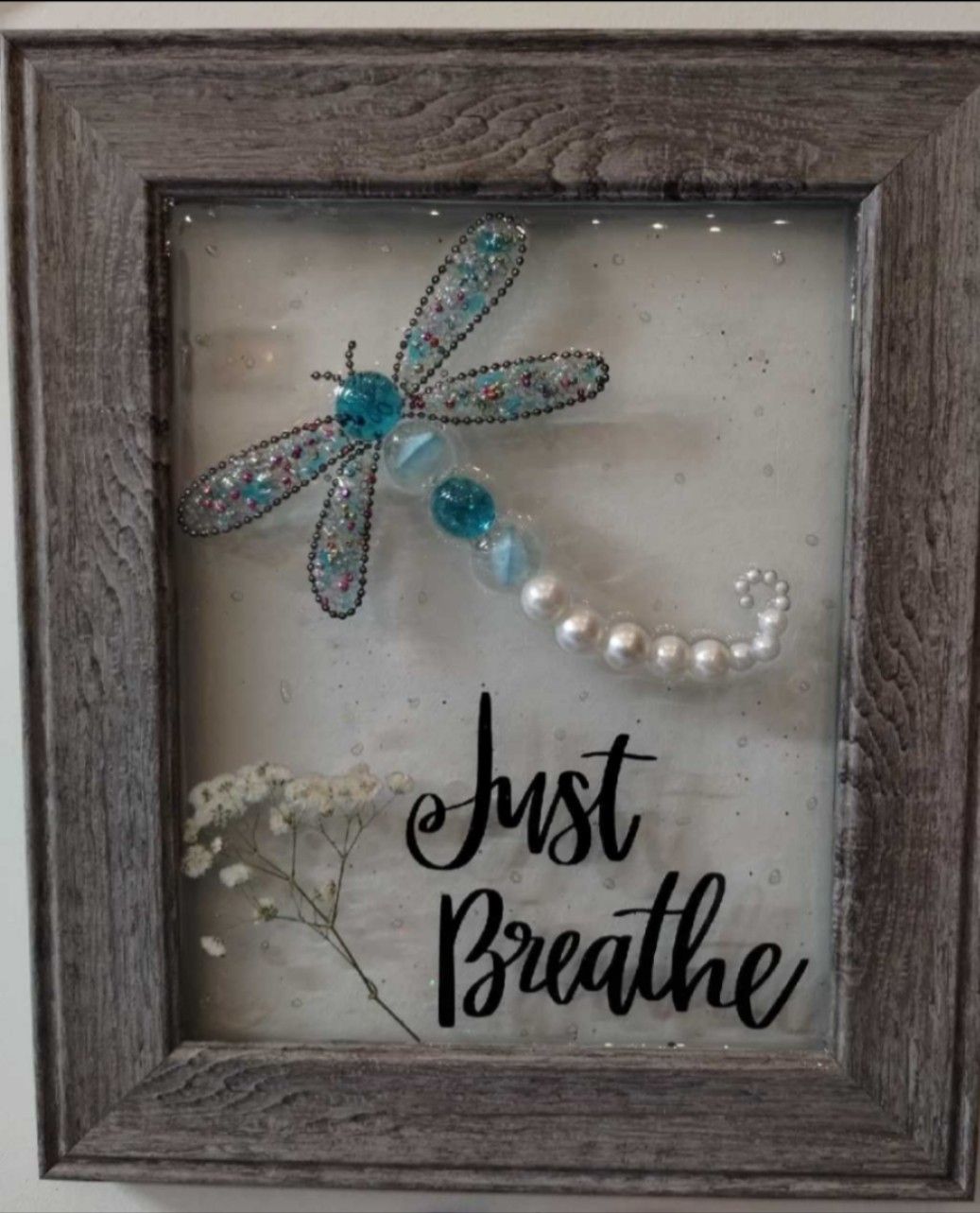 Julie B's Art Studio Facebook ad: DIY Resin Photo Workshop