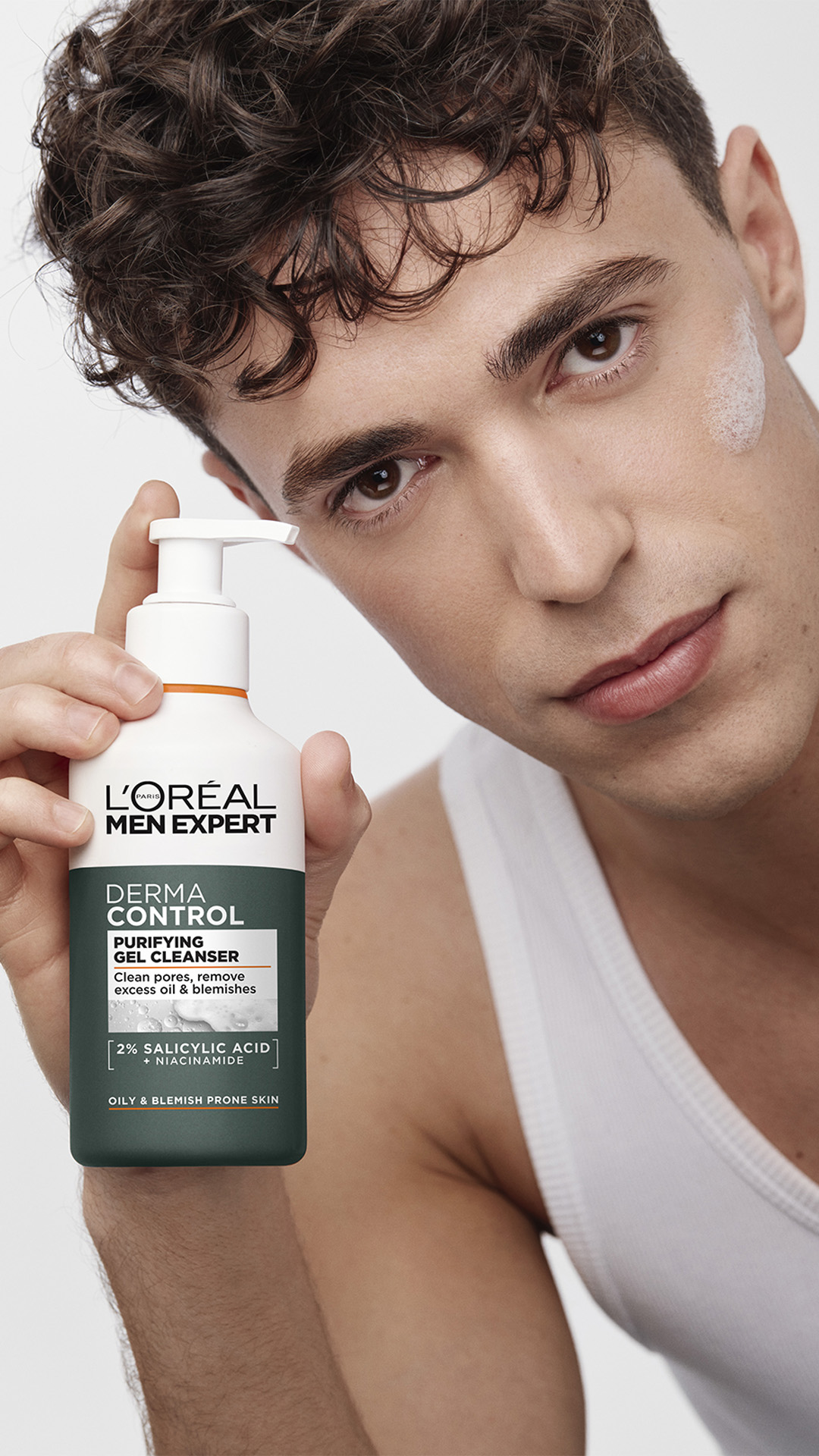 L’Oréal Paris Facebook ad