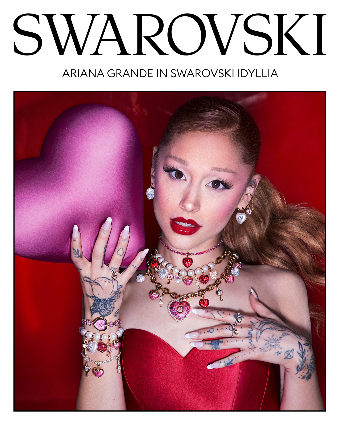 SWAROVSKI Facebook ad