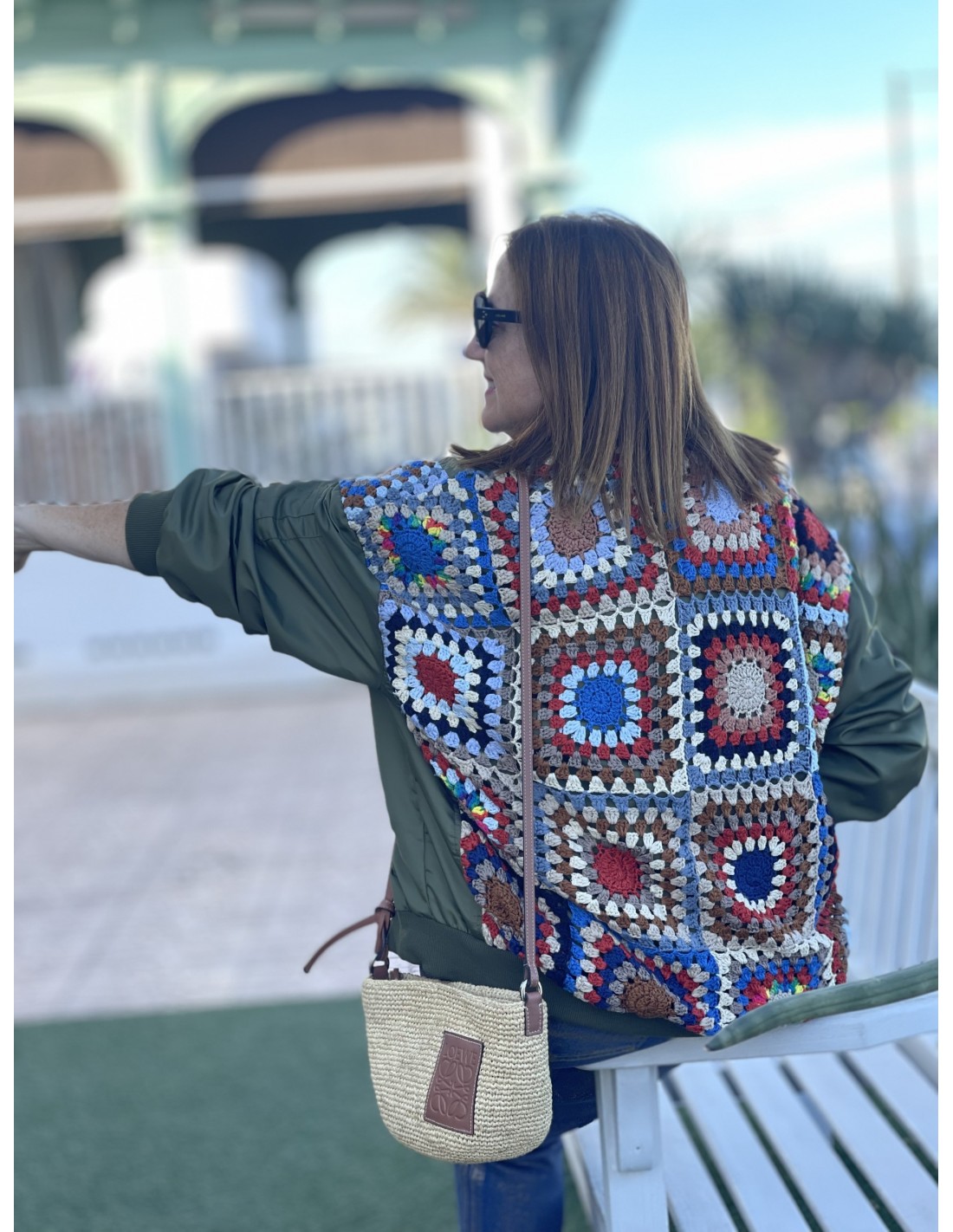Los Caprichos de Lulú Facebook ad: Outfit completo en un clic: ropa + calzado…
