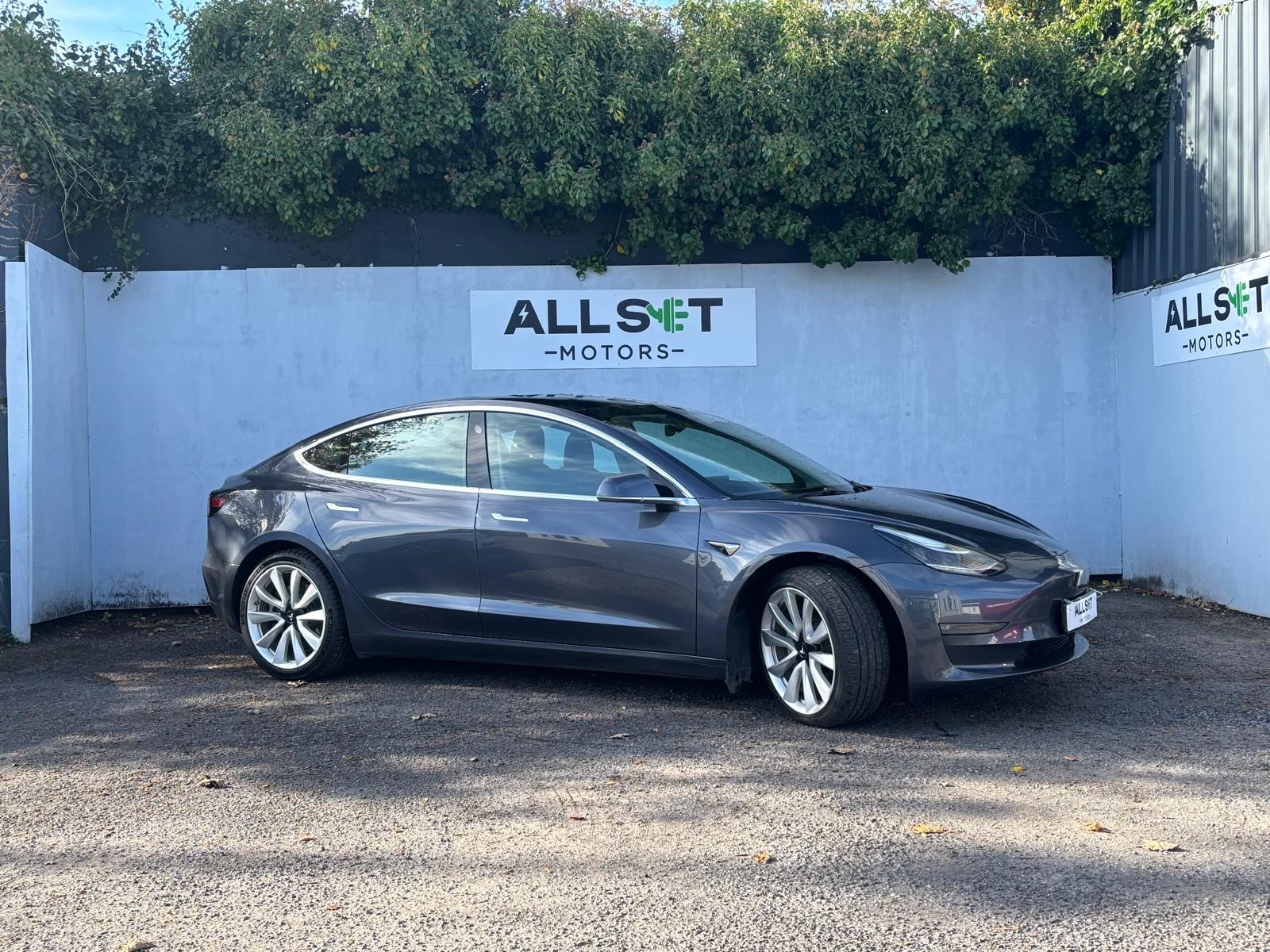 All Set Motors Facebook ad: 2020 Tesla Model 3 Long Range Dual Motor…