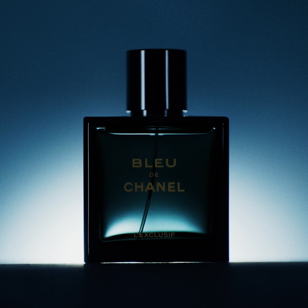CHANEL Facebook ad: BLEU DE CHANEL