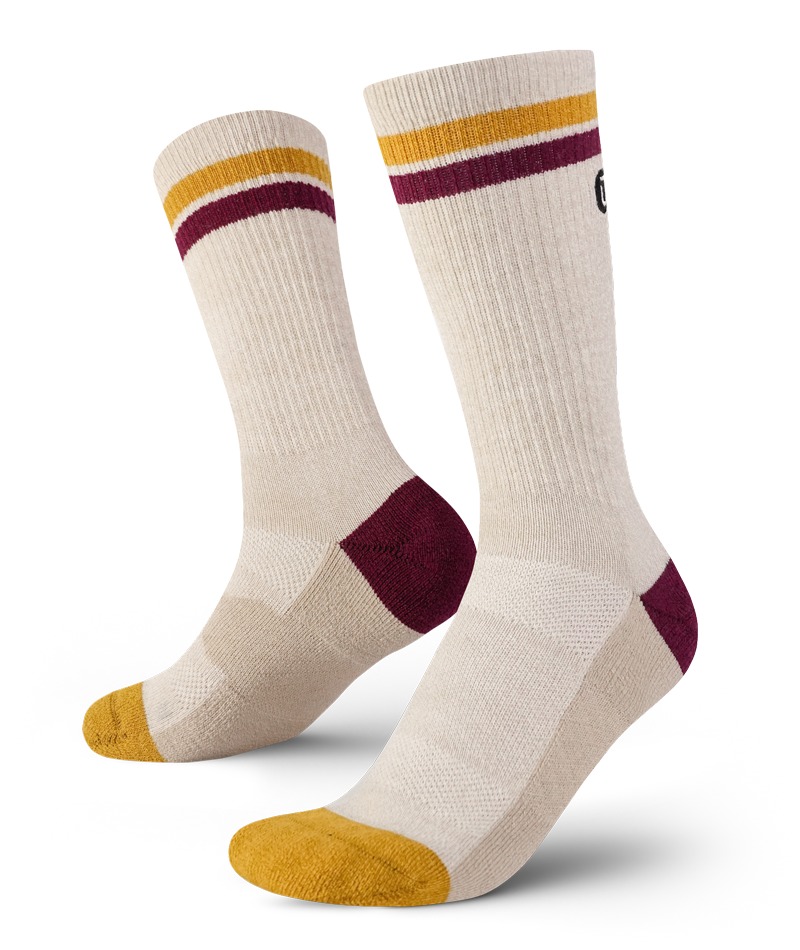 OUTWAY Facebook ad: One sock, every season.