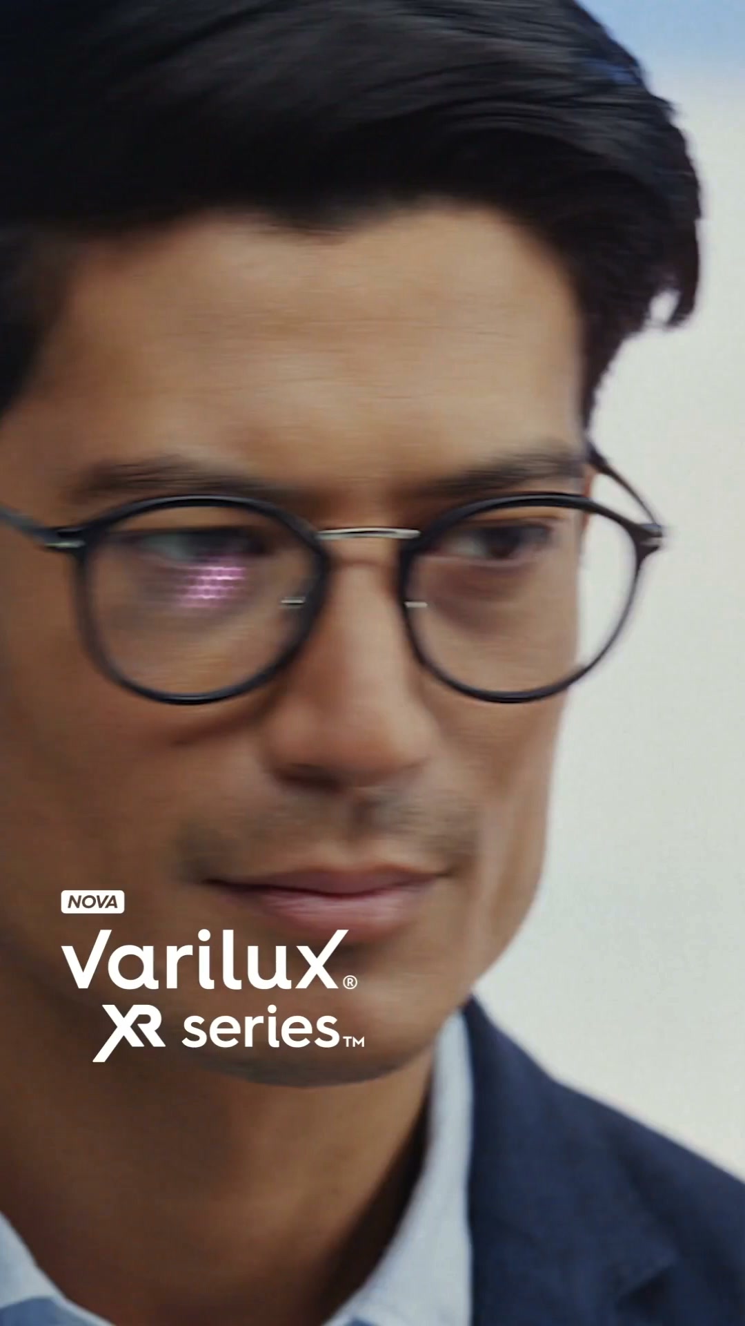 Essilor Facebook ad: Alta precisão visual com resposta rápida e visão…