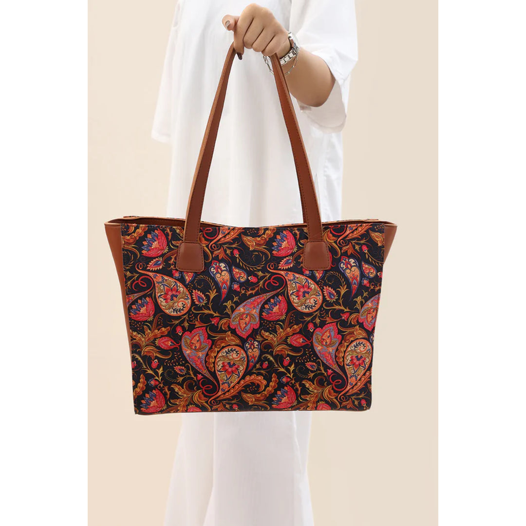 Biancafashion.pk Facebook ad: New styles just dropped!
