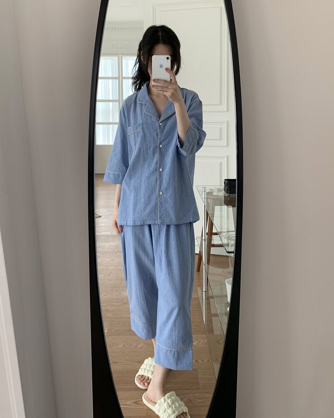 온오프미 Facebook ad: 사계절 내내 입기 좋은 cotton100 파자마 set