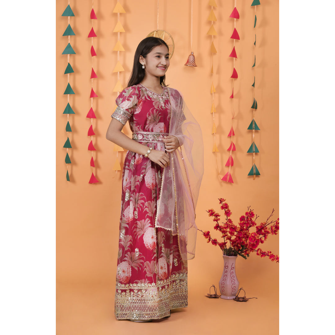 Queenvastraa Facebook ad