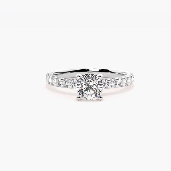 Austen & Blake Facebook ad: Start your year bright with 25% off diamond…
