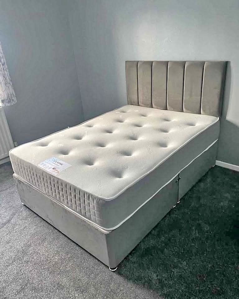 Simple House Facebook ad