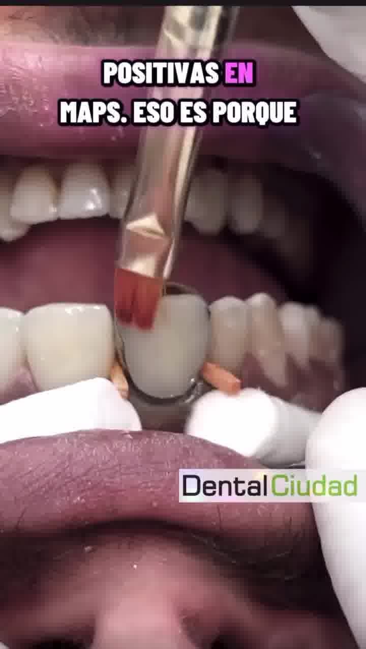 Dental Ciudad Facebook ad: Cercano a Galerías Pacífico y en el Barrio Once cerca a…